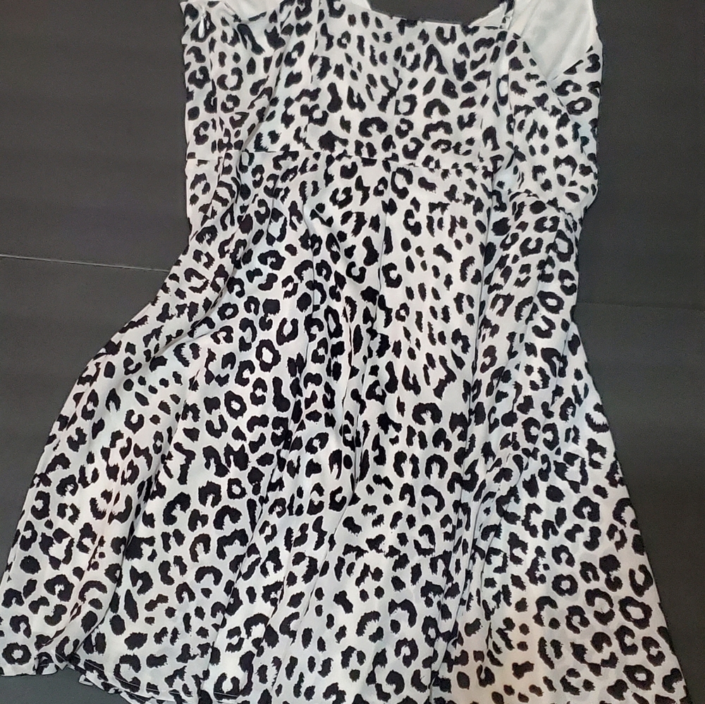 Express Cheetah Print Dress Medium